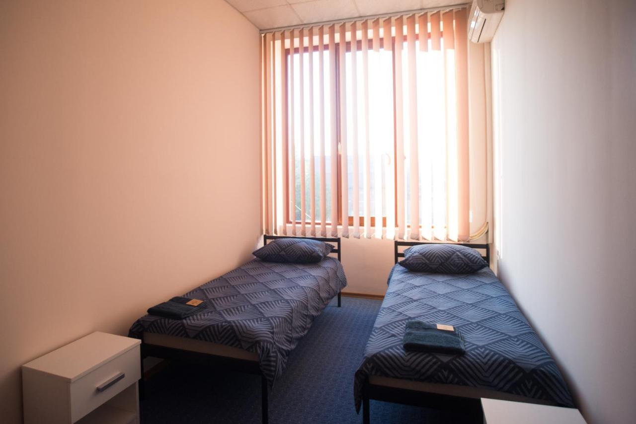 Si-Yo Hostel Uzjhorod Eksteriør bilde