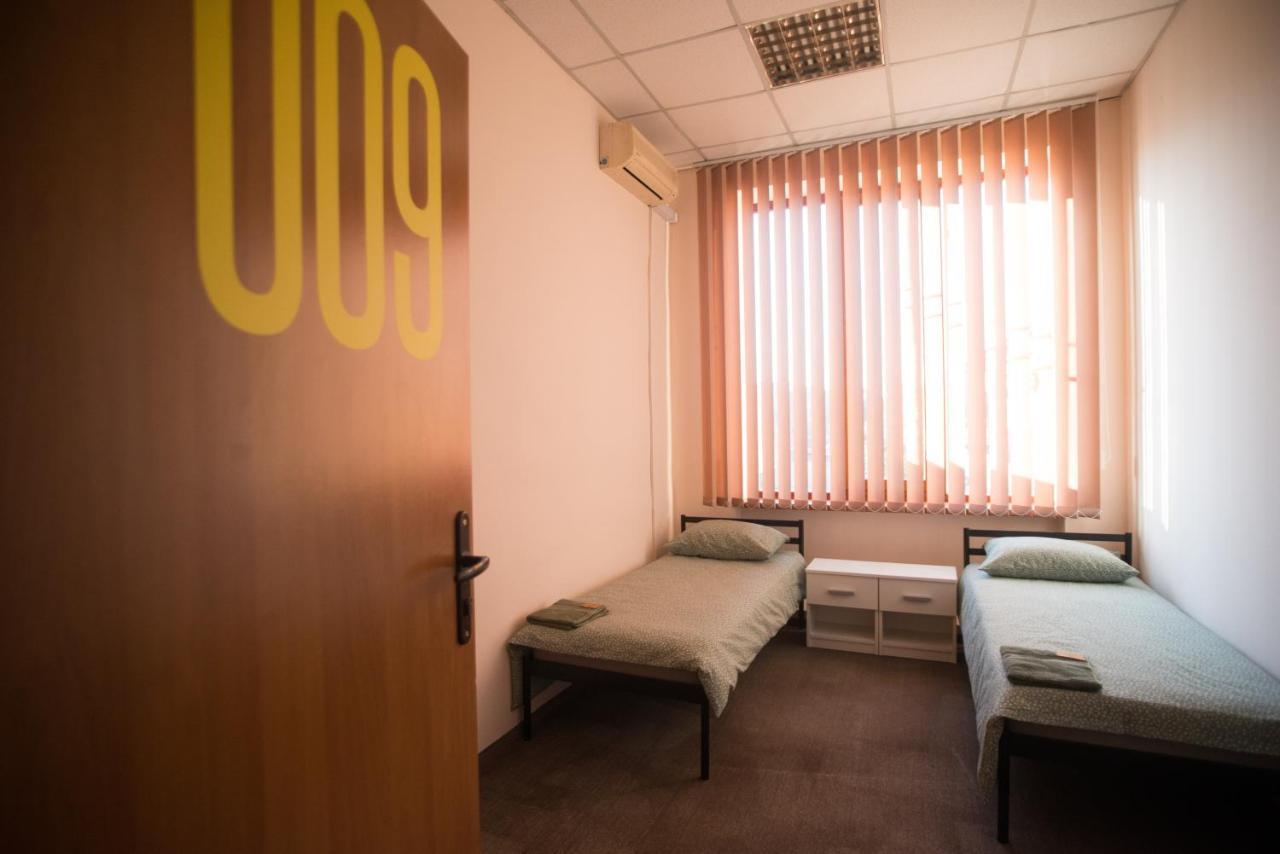 Si-Yo Hostel Uzjhorod Eksteriør bilde