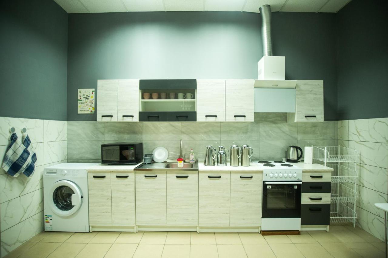 Si-Yo Hostel Uzjhorod Eksteriør bilde