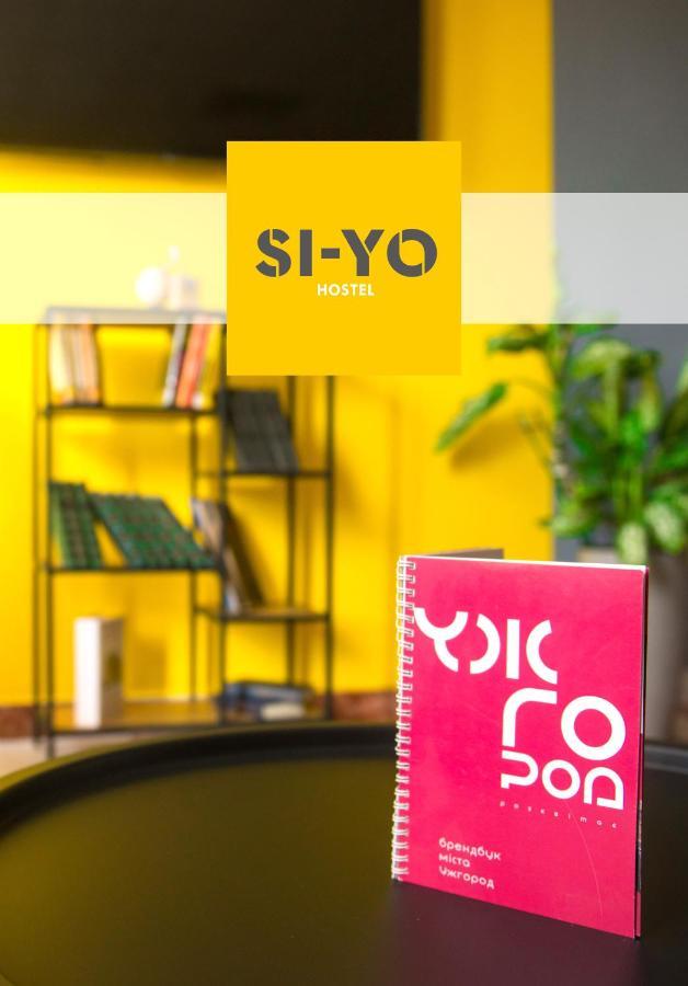 Si-Yo Hostel Uzjhorod Eksteriør bilde